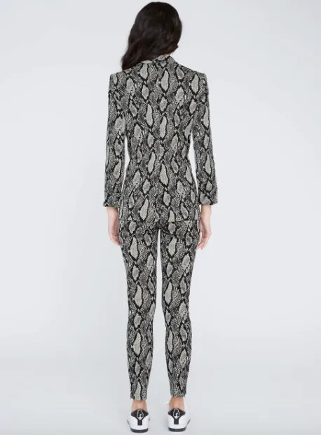 Alice   Olivia - Richie Fitted Shawl Collar Blazer in Black Multi