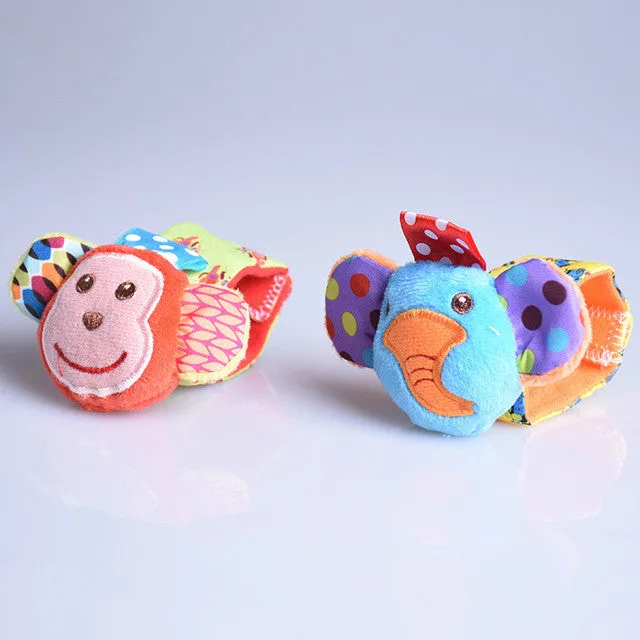 New A Pair Baby Infant Toy Soft Handbells Hand Wrist Strap Rattles/Animal Socks Foot Finders Stuffed Toys Christmas Gift