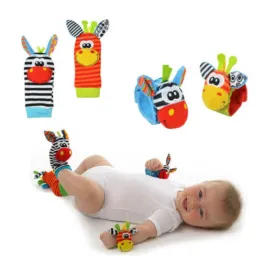 New A Pair Baby Infant Toy Soft Handbells Hand Wrist Strap Rattles/Animal Socks Foot Finders Stuffed Toys Christmas Gift