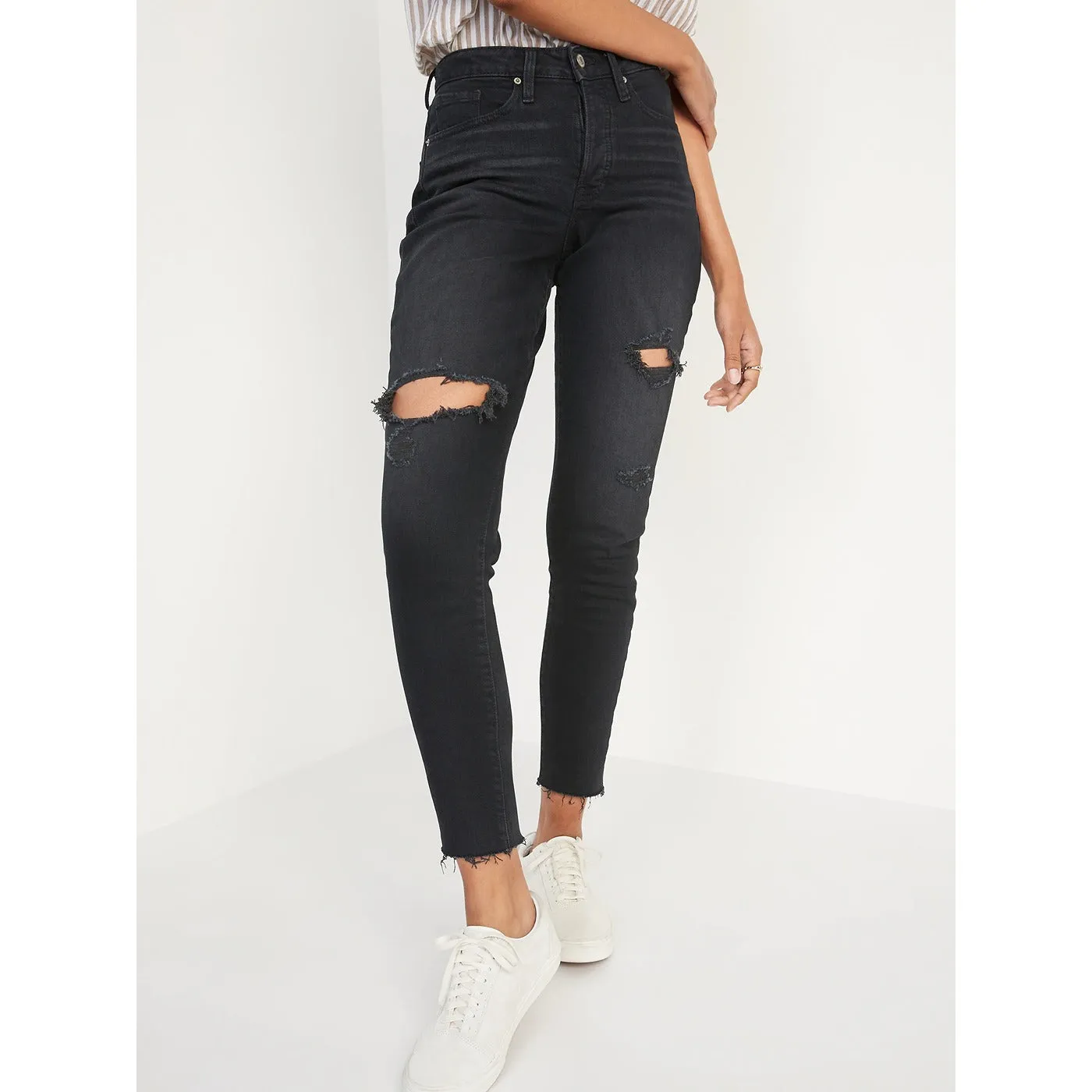 ON Curvy High-Waisted Straight Jeans