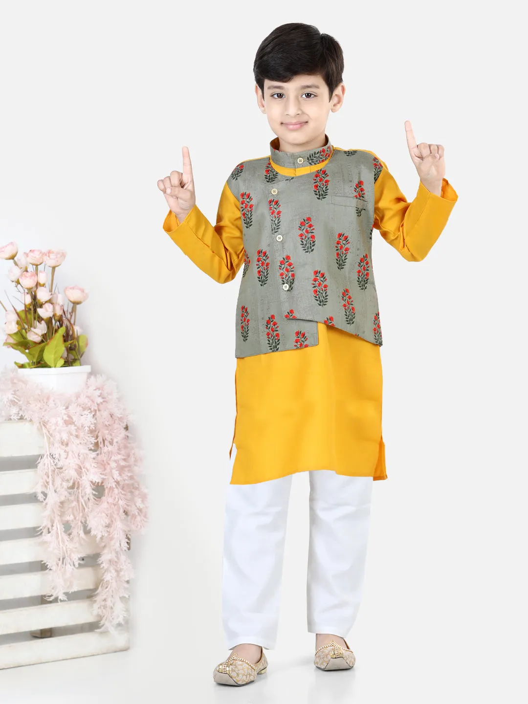 Printed Attached Jacket Cotton Kurta Pajama for Boys- Grey