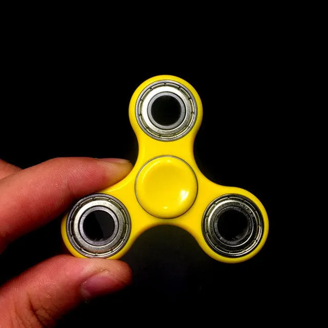 White/Black Tri-Spinner Fidget Toy Plastic EDC Hand Spinner For Autism and ADHD